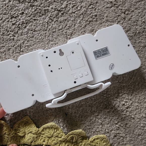 Digital Clock - Picture 4 of 4